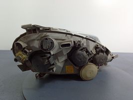 Mercedes-Benz Vaneo W414 Lampa przednia A4148200061