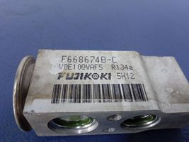 Toyota Aygo AB10 Valvola di depressione F668674B-C