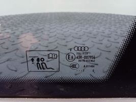 Audi Q7 4M Rear side window/glass 4M0845298AE