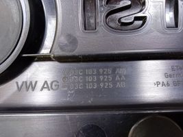 Volkswagen Golf V Alustan etusuoja välipohja 03C103925AM