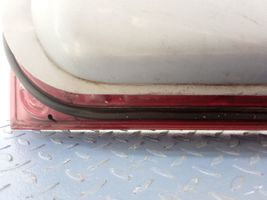 Toyota Starlet (P90) V Front door 01