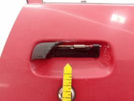 Toyota Starlet (P90) V Front door 01