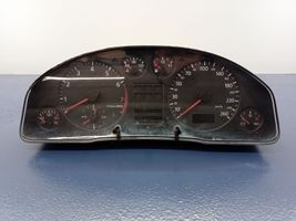 Audi A6 Allroad C5 Compteur de vitesse tableau de bord 4B0919860P