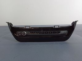 BMW X3 G01 Panel radia 5A47C37
