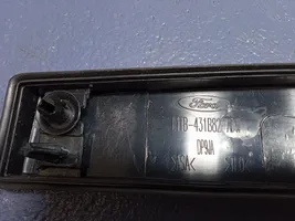 Ford Puma Lampa oświetlenia tylnej tablicy rejestracyjnej L1TB-431B82