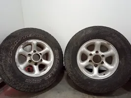 Ford Maverick R17 alloy rim 01