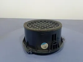 Audi RS Q8 Subwoofer-bassokaiutin 4M8035411A