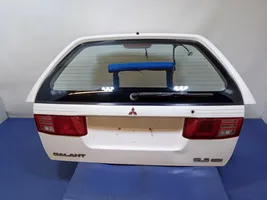 Mitsubishi Galant Galinis dangtis (bagažinės) W09B