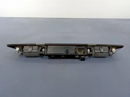 Audi Q7 4L Uchwyt / Rączka zewnętrzna otwierania klapy tylnej / bagażnika 01