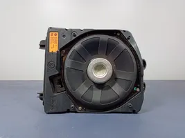 BMW 2 F44 Subwoofer-bassokaiutin 2622666