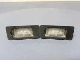 BMW 2 F44 Lampa oświetlenia tylnej tablicy rejestracyjnej 9481841