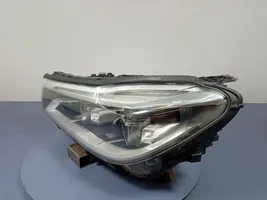 BMW 7 G11 G12 Lampa przednia 7465599