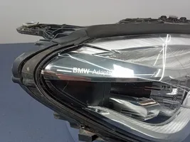 BMW 7 G11 G12 Lampa przednia 7465600
