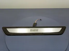 BMW 7 F01 F02 F03 F04 Jalkatilan sivukoristelista 7181015