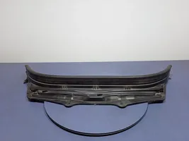 BMW 5 G30 G31 Muu kynnyksen/pilarin verhoiluelementti 7340207