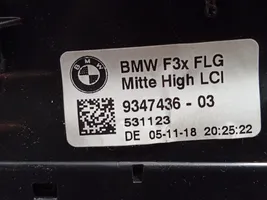 BMW 3 F30 F35 F31 Sivuhelman takalista 9231458