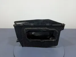 Volvo XC60 Intake resonator 32219195