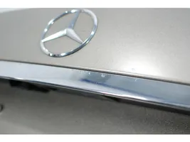 Mercedes-Benz CLS C218 X218 Takaluukun/tavaratilan kansi 