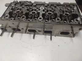 Volkswagen PASSAT B8 Engine head 04L103373E