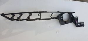 BMW X5 E70 Supporto di montaggio del parafango 7157990