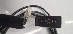 BMW 1 E81 E87 Gniazdo / Złącze USB 9129651