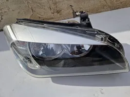 BMW X1 E84 Lampa przednia 90018085