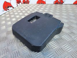 Ford Kuga II Coperchio/tappo della scatola vassoio della batteria AM5110A659AC