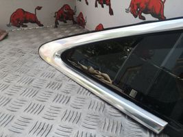Jaguar XJ X351 Aizmugurējais virsbūves sānu stikls 43R001690