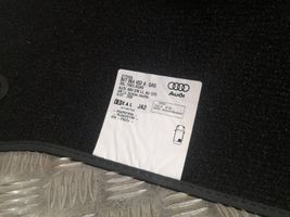 Audi A3 S3 8V Takaistuintilan matto 8V7864452A