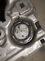 BMW 5 G30 G31 Serbatoio del carburante 7488708