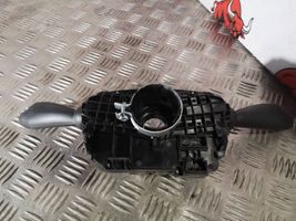 Volvo XC40 Leva/interruttore dell’indicatore di direzione e tergicristallo 32275368