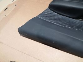 Toyota C-HR Rivestimento del pannello della portiera posteriore 67611X1B24