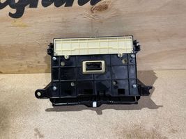 Toyota Land Cruiser (J150) Interruttore blocco differenziale 76J358