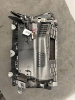 Maserati Levante Vano portaoggetti 670047400