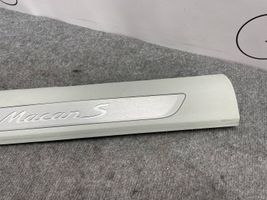 Porsche Macan Etuoven kynnyksen suojalista 95B863483