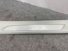 Porsche Macan Etuoven kynnyksen suojalista 95B863483