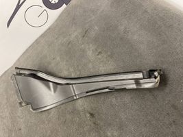 BMW 2 F46 Panel wykończeniowy błotnika 7300517