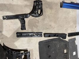 BMW 2 F46 Kit de pièce par-chocs avant 7422575