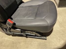 Mercedes-Benz GLS X166 Front driver seat 