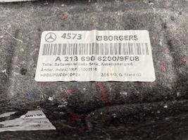 Mercedes-Benz E W213 Panneau, garniture de coffre latérale A2136906200