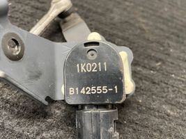 Toyota RAV 4 (XA50) Niveausensor Leuchtweitenregulierung hinten 1K0211