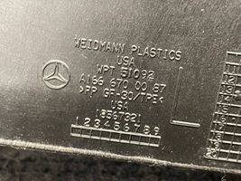Mercedes-Benz GL X166 Takasivuikkuna/-lasi A1666700150