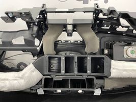 Hyundai Kona I Airbag set with panel 84711J9000