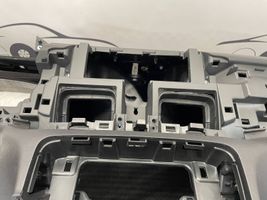 Hyundai Kona I Oro pagalvių komplektas su panele 84711J9000