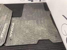 Hyundai Kona I Set di tappetini per auto K4131ADE00