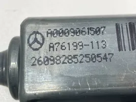 Mercedes-Benz CLS C257 Takaoven ikkunan nostomoottori A0009061507