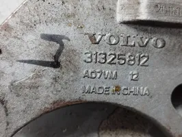 Volvo XC60 Priekšējā reduktora stiprinājums 31325812