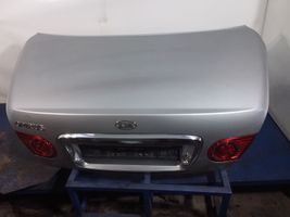 KIA Opirus Tailgate/trunk/boot lid 01