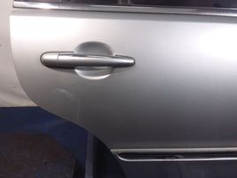 KIA Opirus Rear door 01