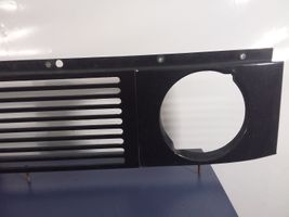 AC 428 Grille de calandre avant 